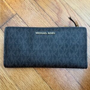 Michael Kors Dark Textured Clutch